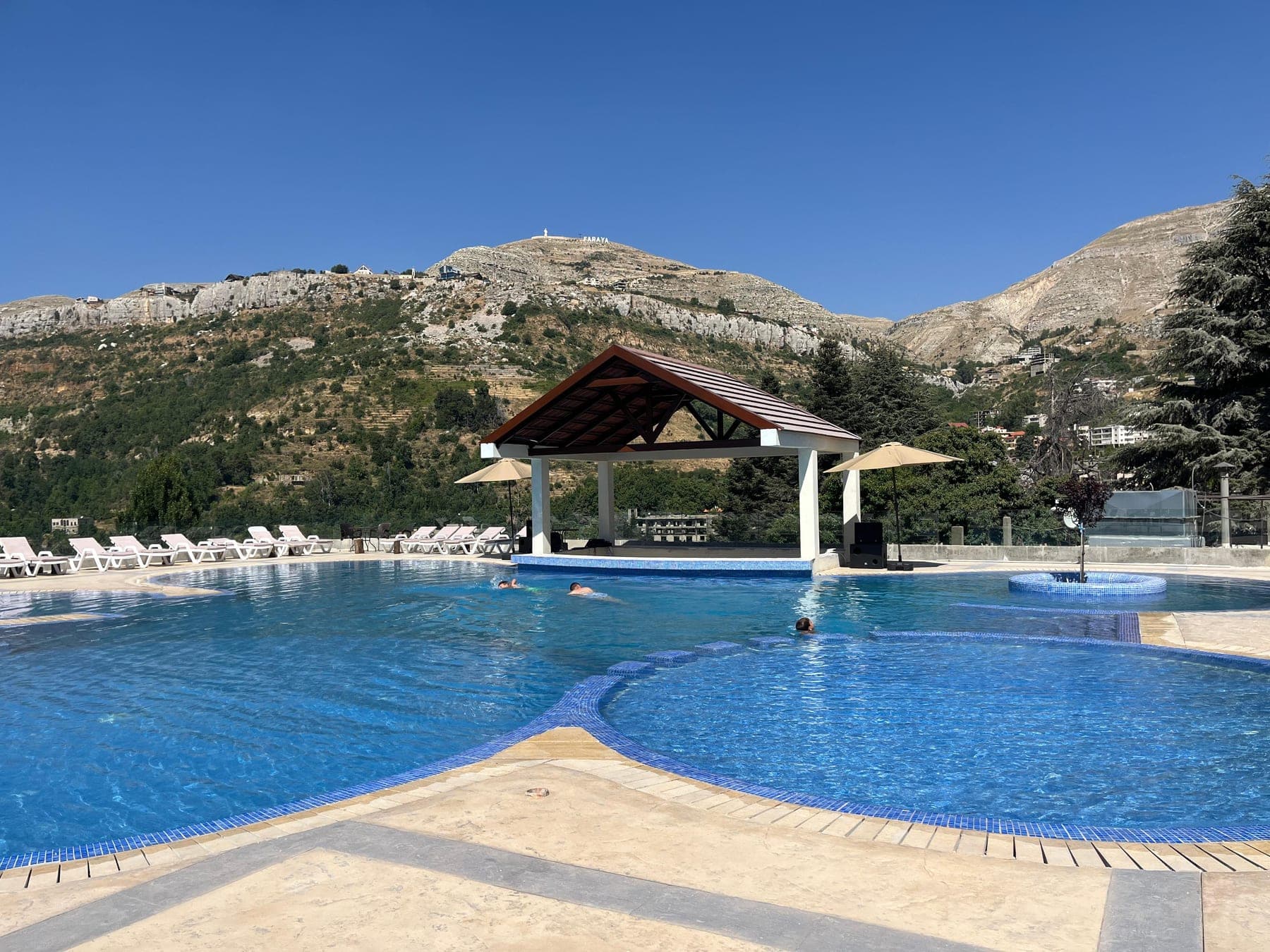 Faraya Village Club