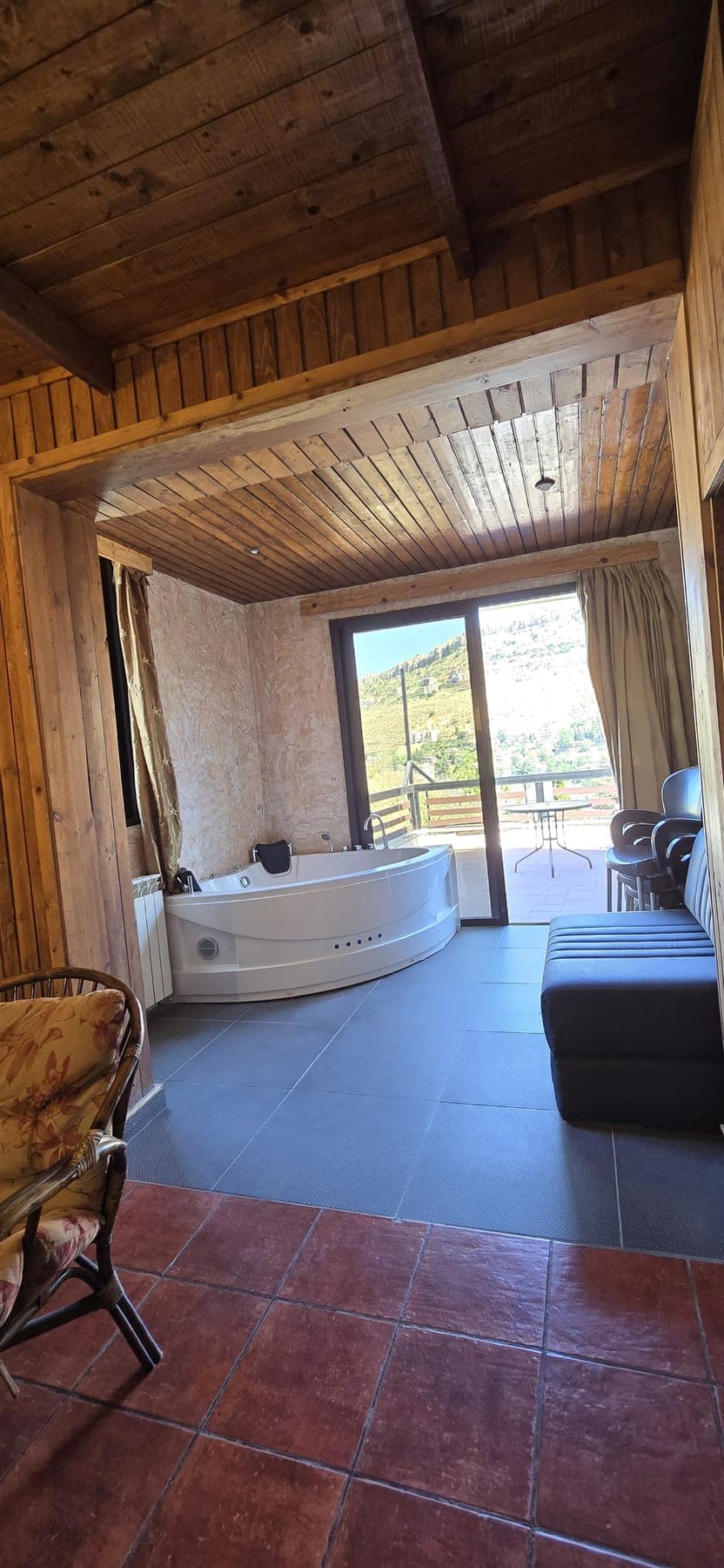 Faraya Village Club